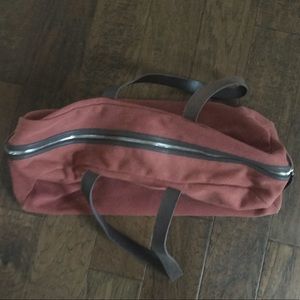 Everlane duffel bag
